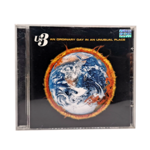 Us3 - An Ordinary Day In An Unusual Place