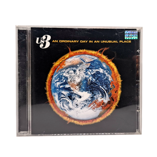 Us3 - An Ordinary Day In An Unusual Place